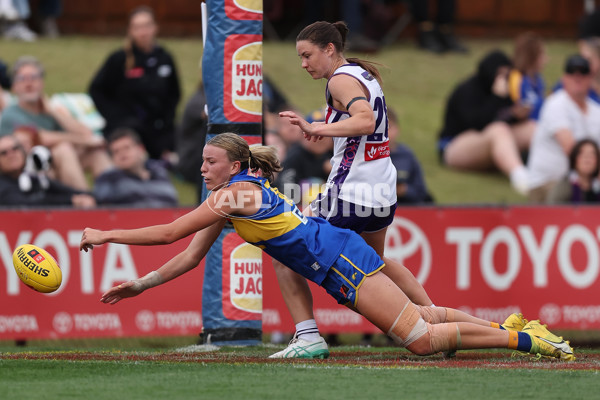 AFLW 2024 Round 08 - West Coast v Fremantle - A-55369018