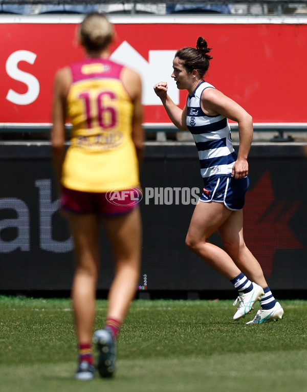 AFLW 2024 Round 08 - Geelong v Brisbane - A-55373053