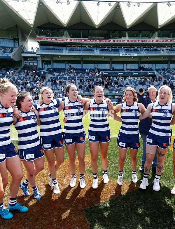 AFLW 2024 Round 08 - Geelong v Brisbane - A-55375531