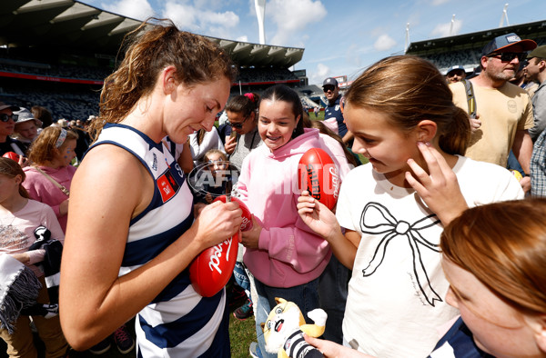 AFLW 2024 Round 08 - Geelong v Brisbane - A-55375919