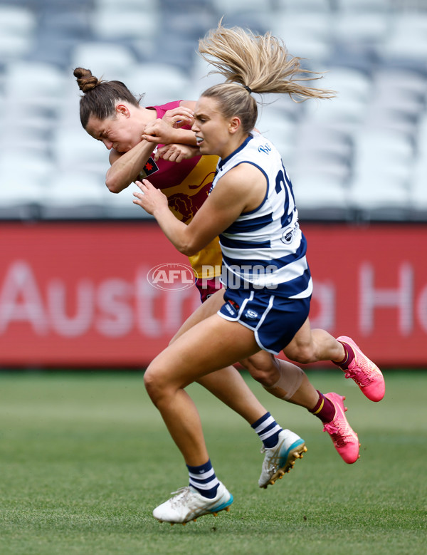 AFLW 2024 Round 08 - Geelong v Brisbane - A-55378016