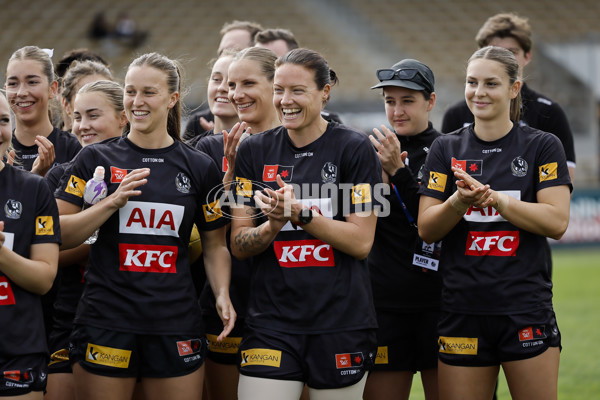 AFLW 2024 Round 08 - Collingwood v Adelaide - A-55378081