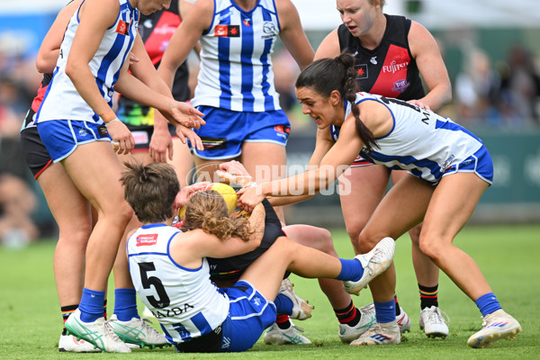 AFLW 2024 Round 08 - Essendon v North Melbourne - A-55378933