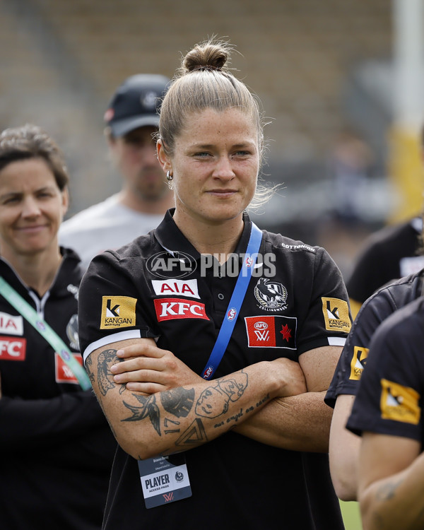 AFLW 2024 Round 08 - Collingwood v Adelaide - A-55378979