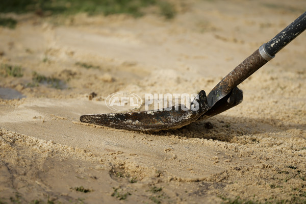 AFLW 2024 Round 08 - Collingwood v Adelaide - A-55380997