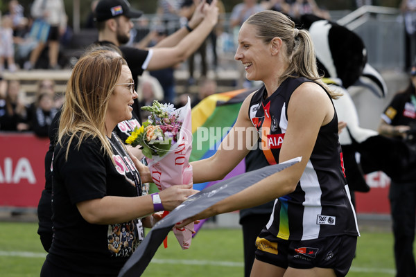 AFLW 2024 Round 08 - Collingwood v Adelaide - A-55381004