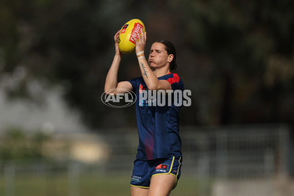 AFLW 2024 Round 08 - Collingwood v Adelaide - A-55381764