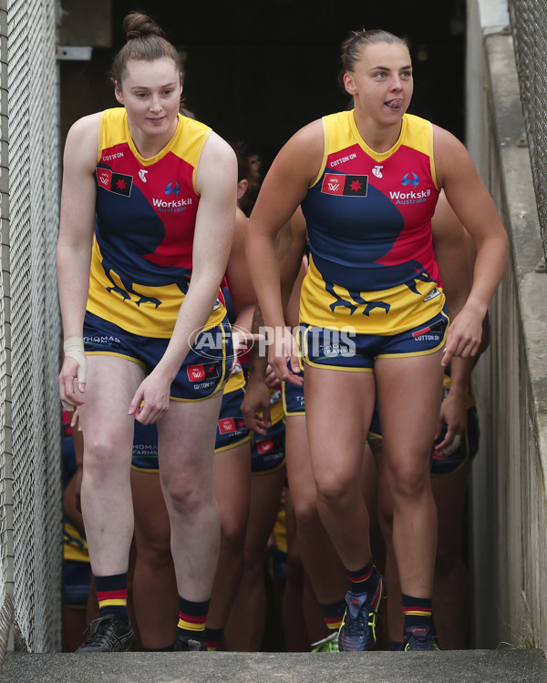 AFLW 2024 Round 08 - Collingwood v Adelaide - A-55383704