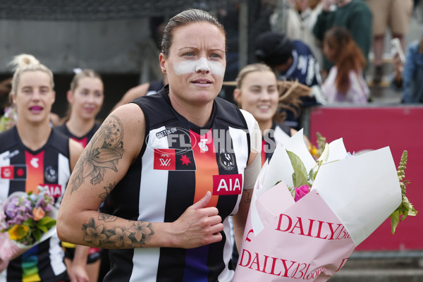 AFLW 2024 Round 08 - Collingwood v Adelaide - A-55383725