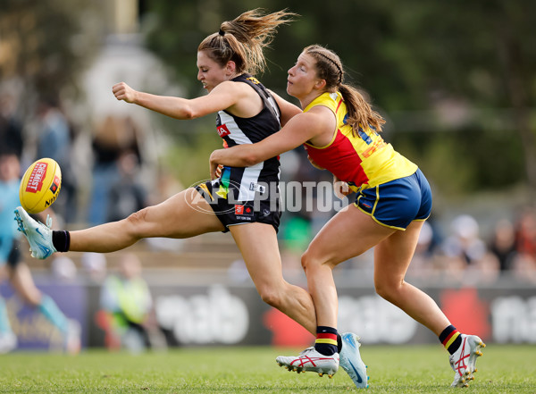 AFLW 2024 Round 08 - Collingwood v Adelaide - A-55383728