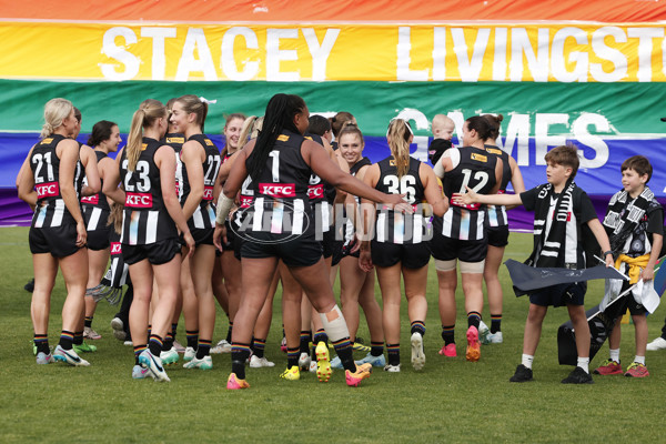 AFLW 2024 Round 08 - Collingwood v Adelaide - A-55386423