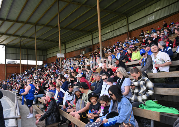 AFLW 2024 Round 08 - Essendon v North Melbourne - A-55391418