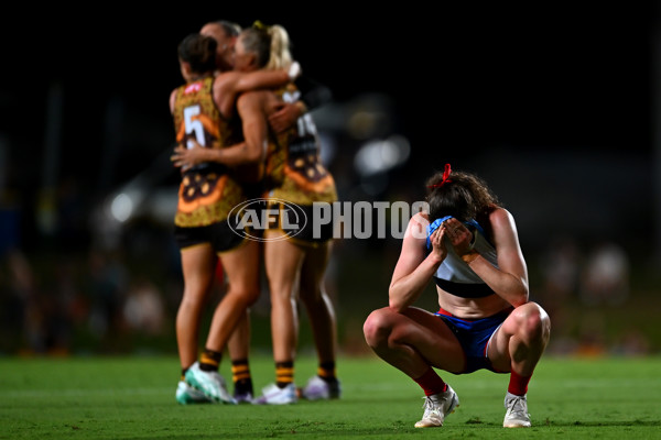 AFLW 2024 Round 09 - Hawthorn v Narrm - A-55453755