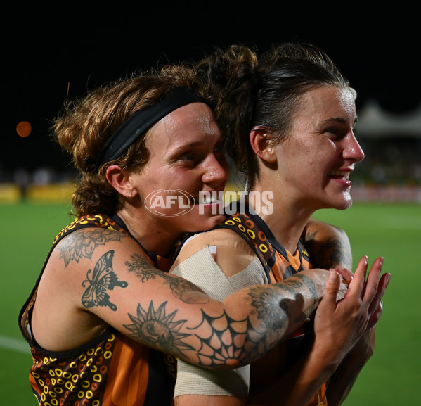 AFLW 2024 Round 09 - Hawthorn v Narrm - A-55453765