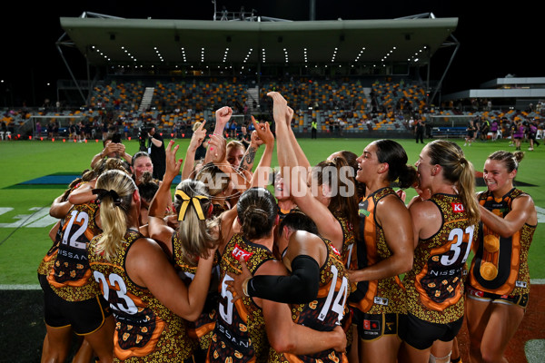 AFLW 2024 Round 09 - Hawthorn v Narrm - A-55453769