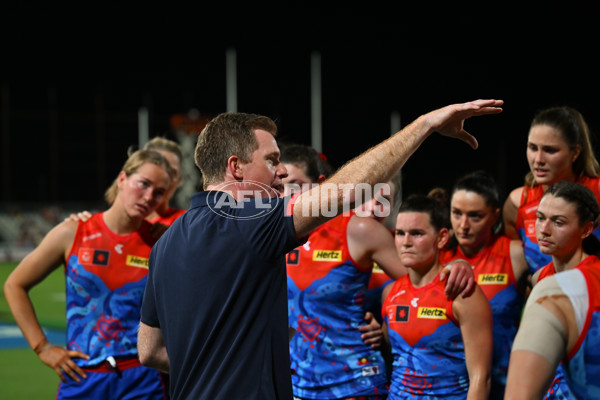 AFLW 2024 Round 09 - Hawthorn v Narrm - A-55453815