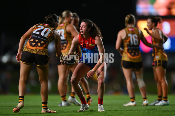 AFLW 2024 Round 09 - Hawthorn v Narrm - A-55461947