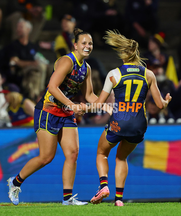 AFLW 2024 Round 09 - Kuwarna v North Melbourne - A-55463079