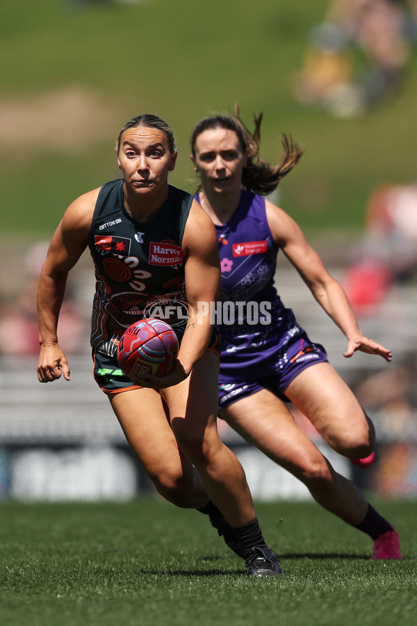 AFLW 2024 Round 09 - GWS v Walyalup - A-55464537