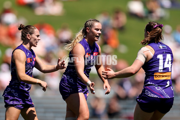 AFLW 2024 Round 09 - GWS v Walyalup - A-55464544