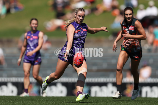 AFLW 2024 Round 09 - GWS v Walyalup - A-55466895