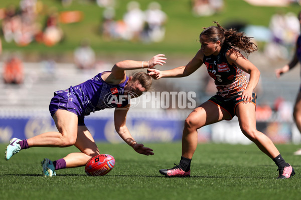 AFLW 2024 Round 09 - GWS v Walyalup - A-55466942