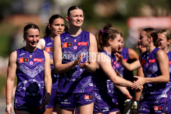 AFLW 2024 Round 09 - GWS v Walyalup - A-55466966