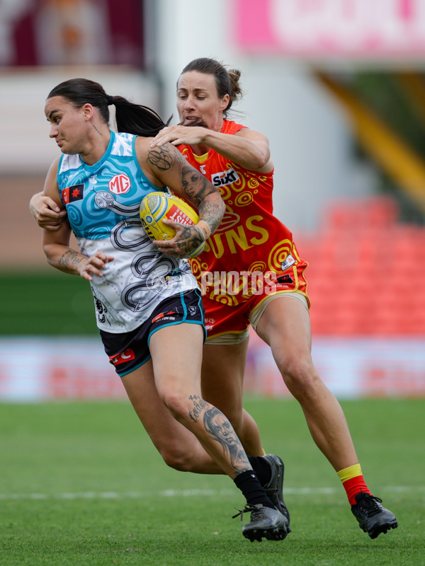 AFLW 2024 Round 09 - Gold Coast v Yartapuulti - A-55470358