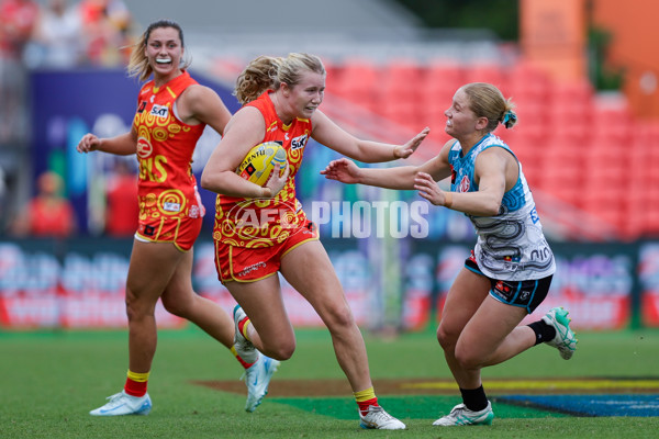 AFLW 2024 Round 09 - Gold Coast v Yartapuulti - A-55470484