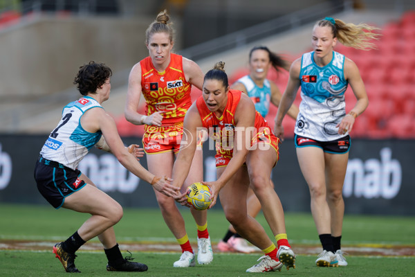 AFLW 2024 Round 09 - Gold Coast v Yartapuulti - A-55473006