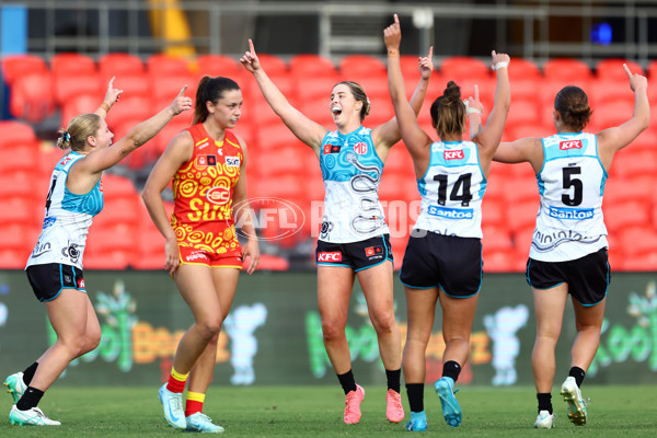 AFLW 2024 Round 09 - Gold Coast v Yartapuulti - A-55473031