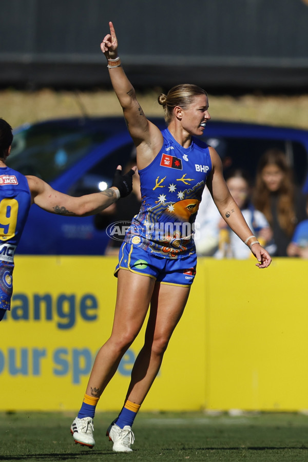 AFLW 2024 Round 09 - Waalitj Marawar v Geelong - A-55475120