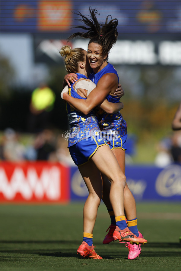 AFLW 2024 Round 09 - Waalitj Marawar v Geelong - A-55476004