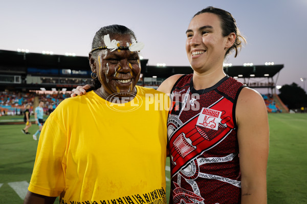 AFLW 2024 Round 09 - Essendon v Richmond - A-55480825