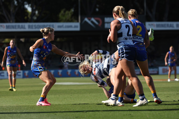 AFLW 2024 Round 09 - Waalitj Marawar v Geelong - A-55482561