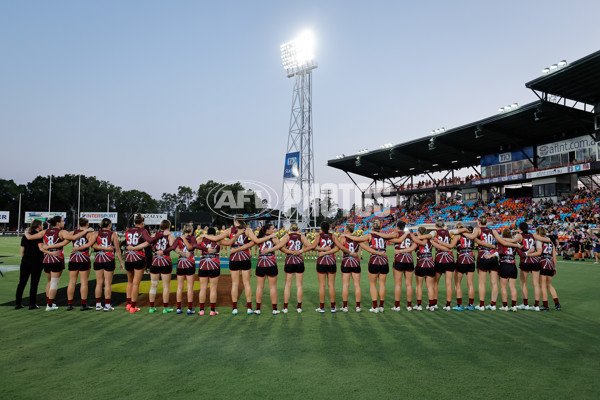 AFLW 2024 Round 09 - Essendon v Richmond - A-55484887