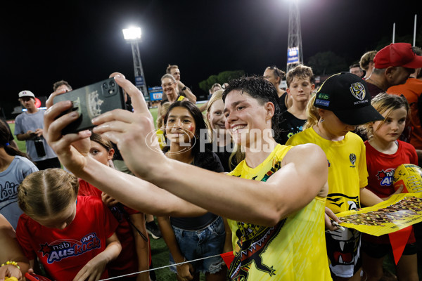 AFLW 2024 Round 09 - Essendon v Richmond - A-55484933