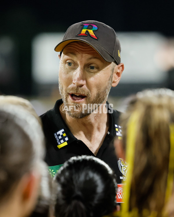 AFLW 2024 Round 09 - Essendon v Richmond - A-55485823