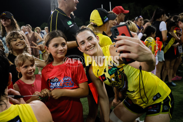 AFLW 2024 Round 09 - Essendon v Richmond - A-55485840