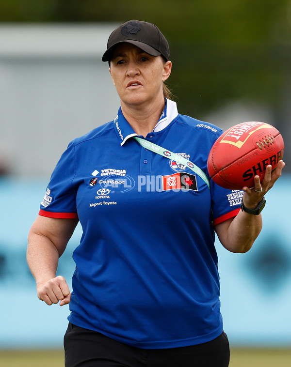 AFLW 2024 Round 09 - Western Bulldogs v Euro-Yroke - A-55487631