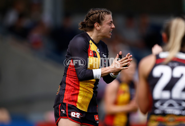 AFLW 2024 Round 09 - Western Bulldogs v Euro-Yroke - A-55488263