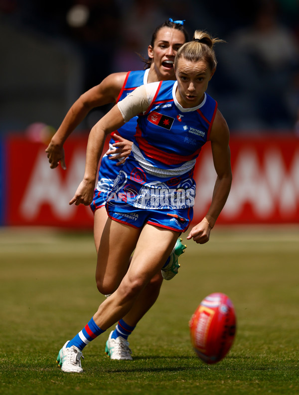 AFLW 2024 Round 09 - Western Bulldogs v Euro-Yroke - A-55489719