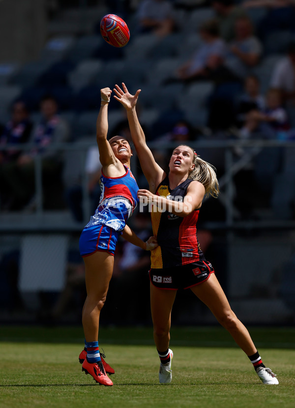 AFLW 2024 Round 09 - Western Bulldogs v Euro-Yroke - A-55489754