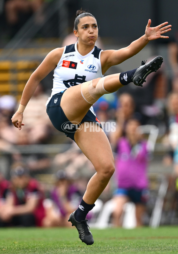 AFLW 2024 Round 09 - Collingwood v Carlton - A-55490868