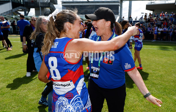 AFLW 2024 Round 09 - Western Bulldogs v Euro-Yroke - A-55490872