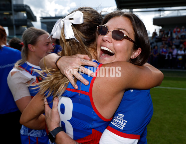 AFLW 2024 Round 09 - Western Bulldogs v Euro-Yroke - A-55492033