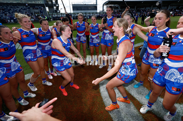 AFLW 2024 Round 09 - Western Bulldogs v Euro-Yroke - A-55492057