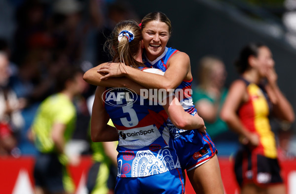 AFLW 2024 Round 09 - Western Bulldogs v Euro-Yroke - A-55492077