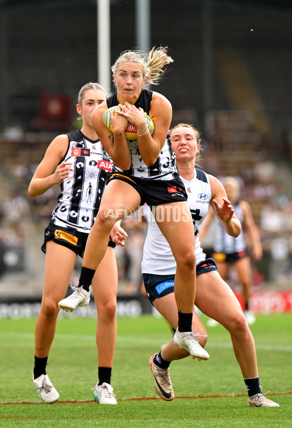 AFLW 2024 Round 09 - Collingwood v Carlton - A-55492115