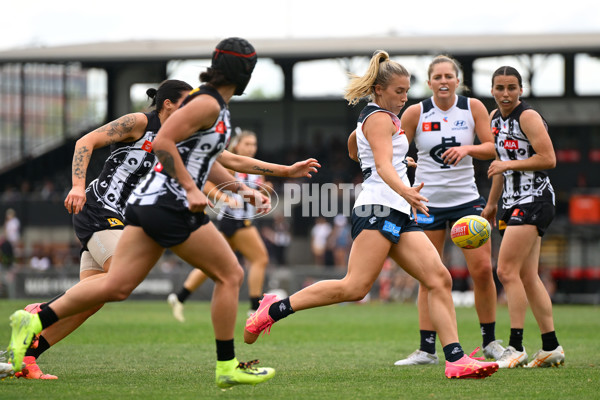 AFLW 2024 Round 09 - Collingwood v Carlton - A-55493352